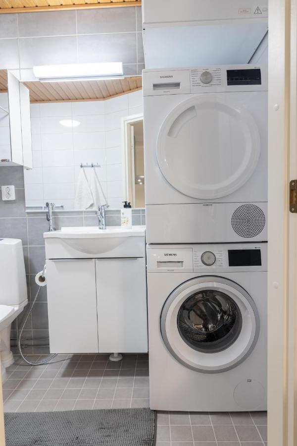 Arctic City Apartment Tammela With Sauna And Free Parking 로바니에미 외부 사진