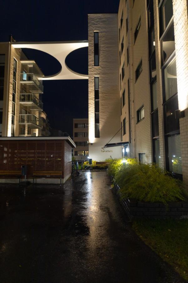 Arctic City Apartment Tammela With Sauna And Free Parking 로바니에미 외부 사진